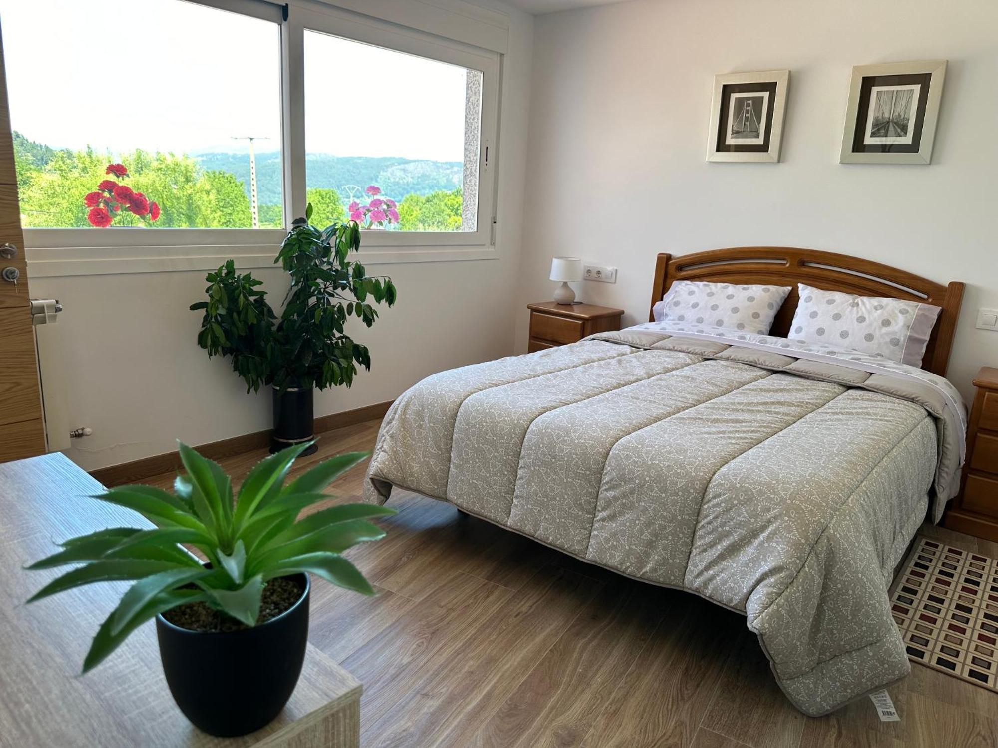 Casa La Oveja Negra, Con Piscina Holiday home Ourense