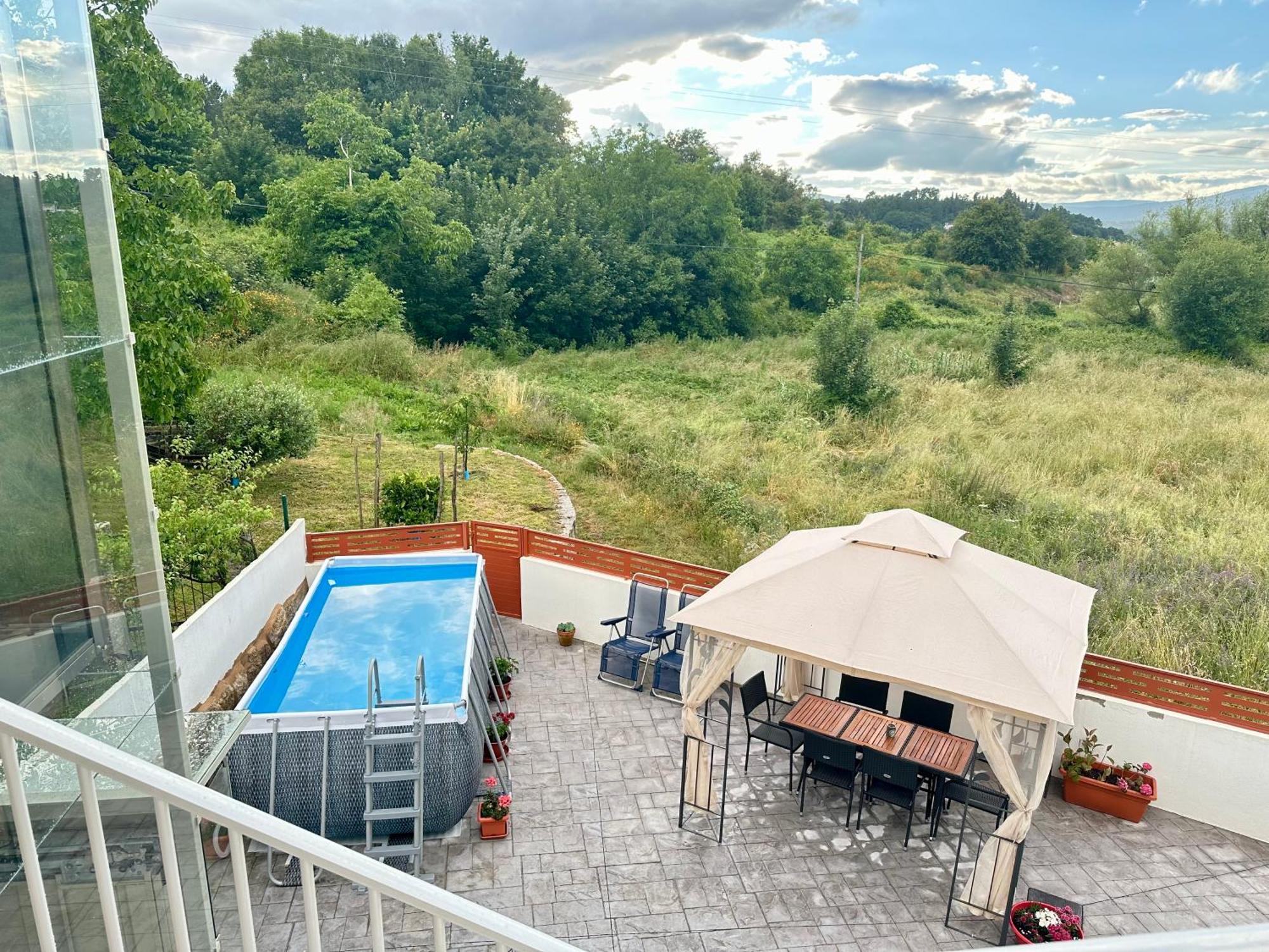 Casa La Oveja Negra, Con Piscina *